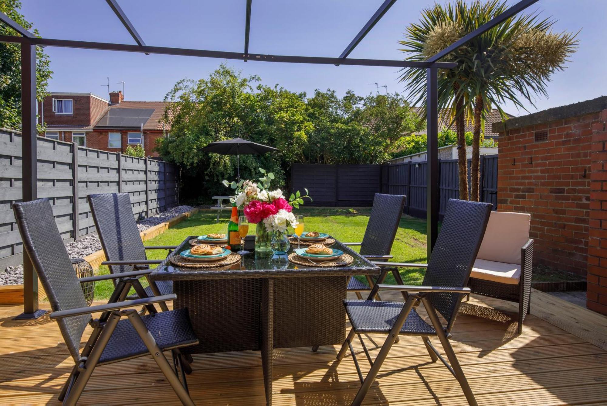 The Dodsworth Modern 4 Bedroom House, Sleeps 8 York Exterior foto